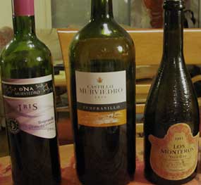 Bodegas Murviedron punaviinit Iris, Castillo ja Los Monteros