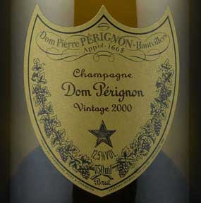 Dom Perignon - viinikauppojen hintavertailu