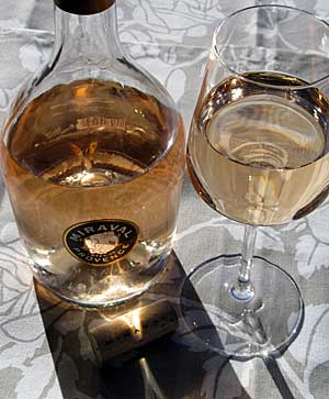 Jolie-Pitt & Perrin Miraval Rosé 2015