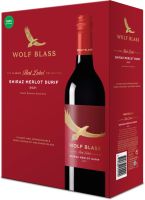 [kuva: Wolf Blass Red Label Shiraz Merlot Durif 2021 hanapakkaus]