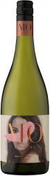 [kuva: Mo Sisters Chardonnay 2018]