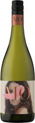 [kuva: Mo Sisters Chardonnay 2018]