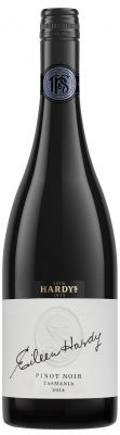 [kuva: Hardy's Eileen Hardy Pinot Noir 2014(&copy; Alko)]