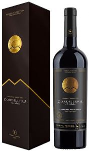 [kuva: Torres Cordillera Cabernet Sauvignon 2016 lahjapakkaus(&copy; Alko)]