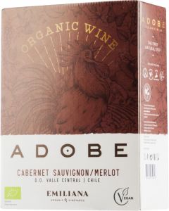 [kuva: Adobe Cabernet Sauvignon Merlot 2020 hanapakkaus(&copy; Alko)]