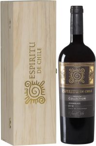 [kuva: Espiritu de Chile Premium Collection Assemblage 2016 lahjapakkaus(&copy; Alko)]
