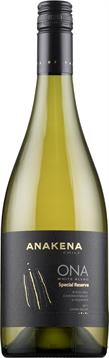 [kuva: Anakena Ona Special Reserve Riesling Chardonnay Viognier 2014(&copy; Alko)]
