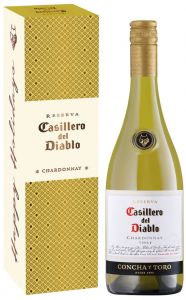 [kuva: Casillero del Diablo Chardonnay 2016 lahjapakkaus(&copy; Alko)]