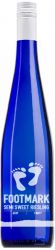 [kuva: Footmark Semi Sweet Riesling 2018]