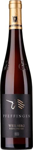 [kuva: Pfeffingen Weilberg Riesling GG 2017(&copy; Alko)]