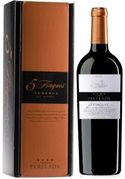 [kuva: Perelada 5 Finques Reserva 2014 lahjapakkaus]