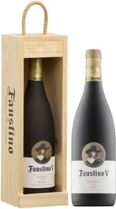 [kuva: Faustino V Reserva 2011 lahjapakkaus(&copy; Alko)]