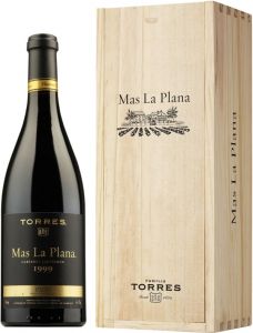 [kuva: Torres Mas La Plana 2013 lahjapakkaus(&copy; Alko)]