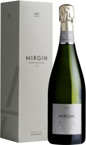 [kuva: AA Mirgin Reserva Cava Brut Nature 2015 lahjapakkaus(&copy; Alko)]