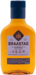[kuva: Braastad VSOP muovipullo]