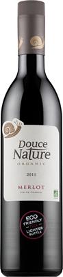 [kuva: Douce Nature Organic Merlot 2015 muovipullo(&copy; Alko)]