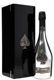 [kuva: Armand de Brignac Blanc de Blancs Champagne Brut(&copy; Alko)]