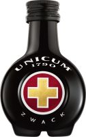 [kuva: Zwack Unicum muovipullo]