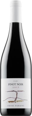 [kuva: Tóth Ferenc Egri Pinot Noir 2015(&copy; Alko)]