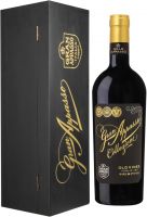 [kuva: Gran Appasso Collezione Old Vines Primitivo 2017 lahjapakkaus]