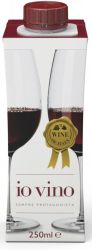 [kuva: Io Vino Primitivo kartonkitölkki]