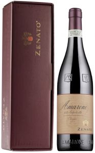 [kuva: Zenato Amarone della Valpolicella Classico 2012 lahjapakkaus(&copy; Alko)]