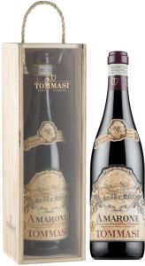 [kuva: Tommasi Amarone della Valpolicella Classico 2013 lahjapakkaus(&copy; Alko)]