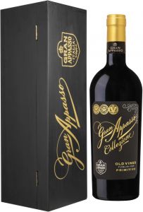 [kuva: Gran Appasso Collezione Old Vines Primitivo 2017 lahjapakkaus(&copy; Alko)]
