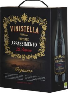 [kuva: Vinistella Appassimento La Passione Organico 2022 hanapakkaus(&copy; Alko)]