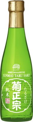 [kuva: Kiku-Masamune Junmai Taru Sake(&copy; Alko)]