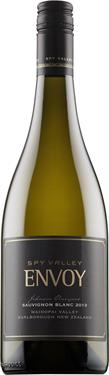 [kuva: Spy Valley Envoy Johnson Vineyard Sauvignon Blanc 2013(&copy; Alko)]