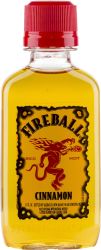 [kuva: Fireball Cinnamon muovipullo]
