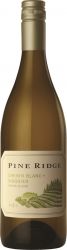 [kuva: Pine Ridge Vineyards Chenin Blanc + Viognier 2015]