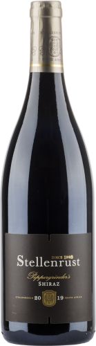 [kuva: Stellenrust Peppergrinder's Shiraz 2019(&copy; Alko)]