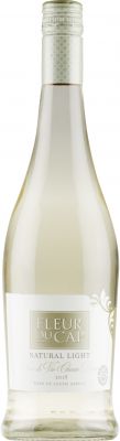 [kuva: Fleur du Cap Natural Light Chenin Blanc 2019(&copy; Alko)]